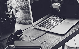 半岛体育平台官网-浙江绿城主场逆转苏州东方，保住三分