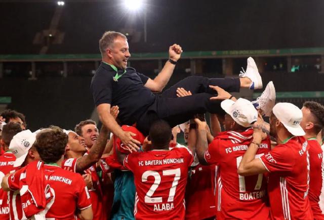 半岛体育官网入口-欧洲豪门在比赛中受挫，教练需调整战术