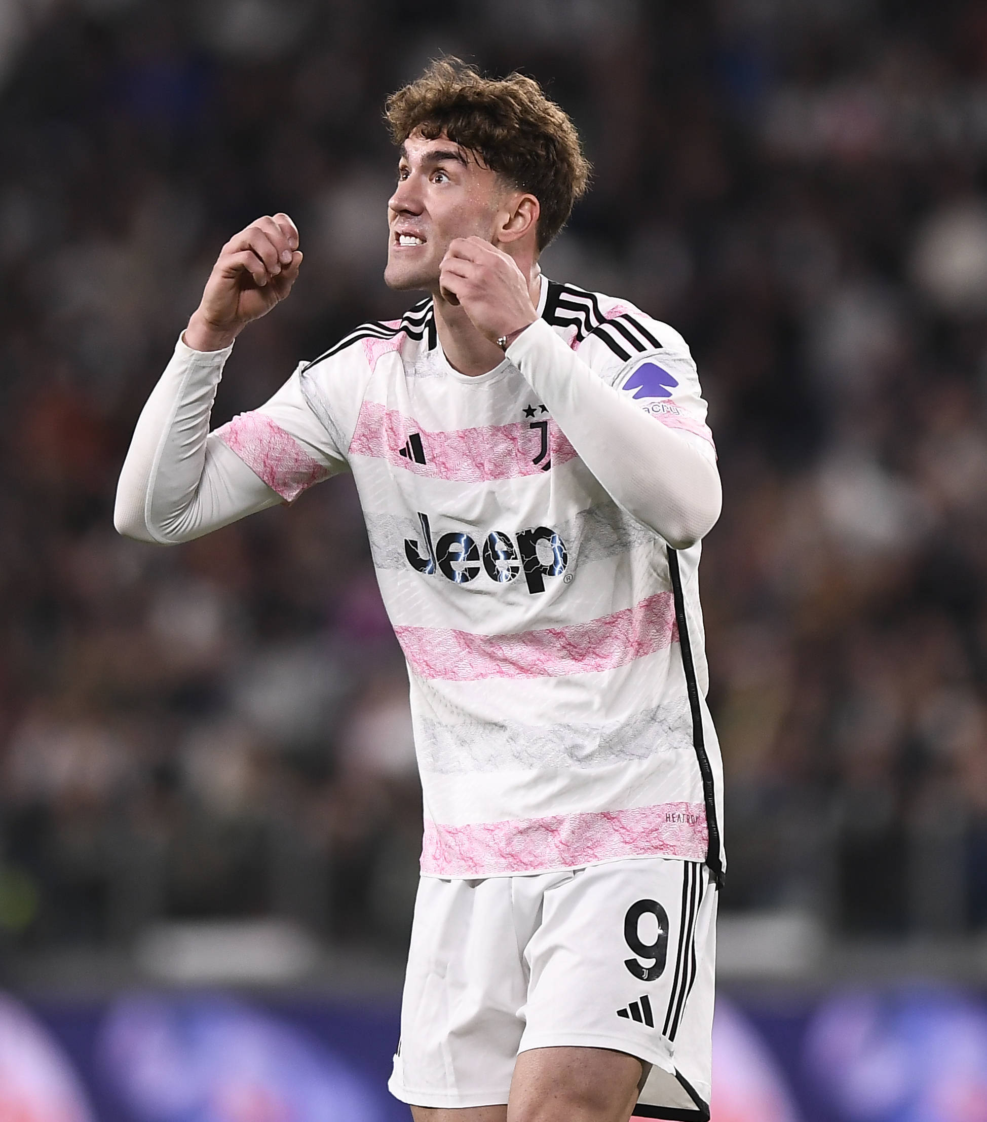 半岛体育网球-尤文图斯队服不确定因素备战新赛季