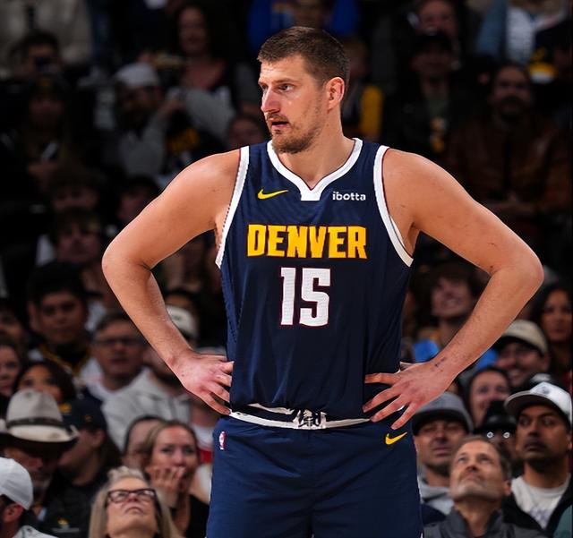 半岛体育在线官网-斯文登主场不敌对手，陷入连败泥潭的简单介绍