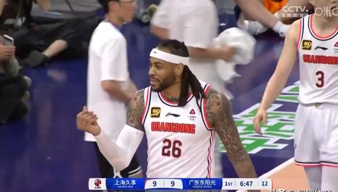 半岛体育官网安全-包含广东队遭遇重创，教练组寻求突破口的词条